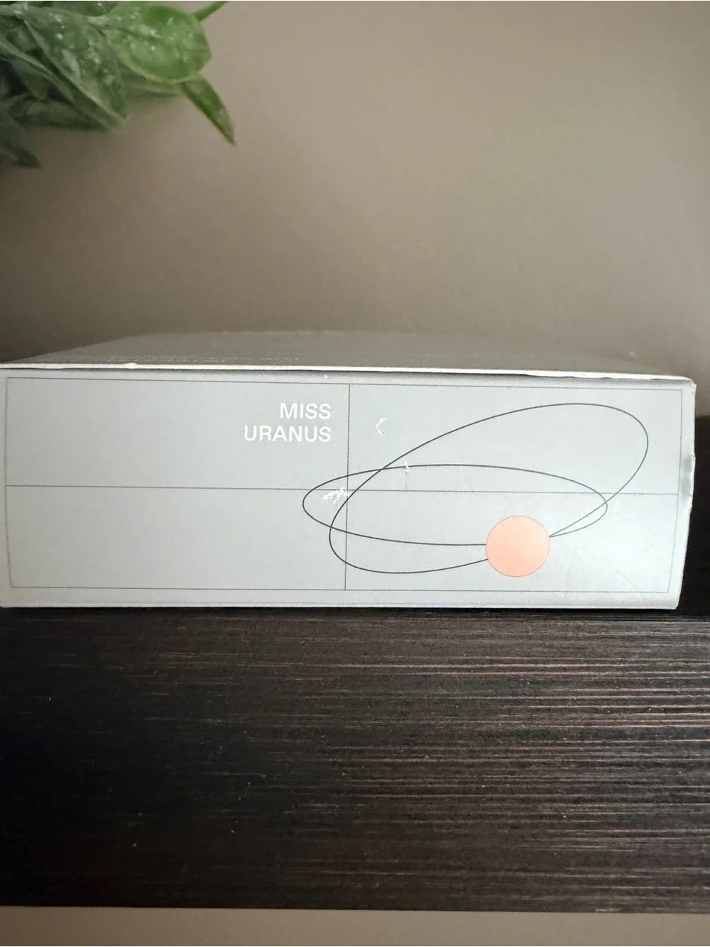 r.e.m. beauty interstellar highlighter topper- Miss Uranus discontinued shade